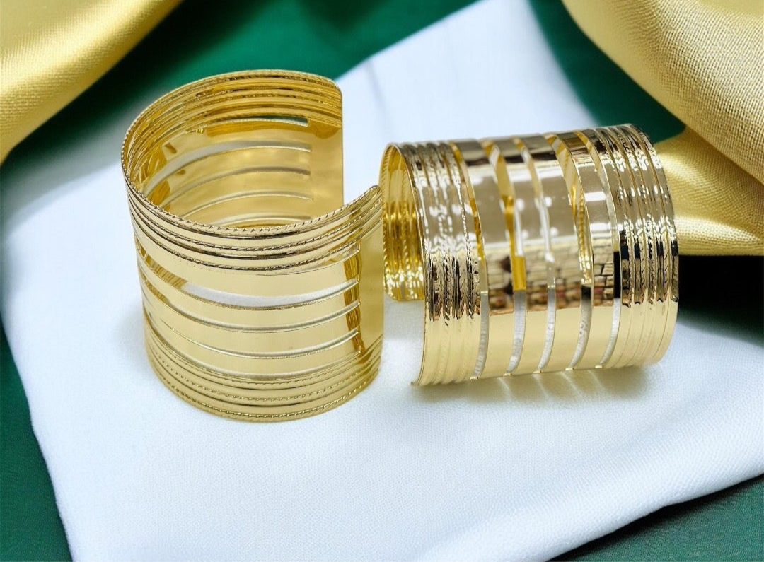 Golden geometric Bracelet