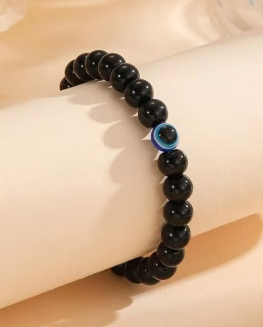 Black Shining Beads Eye Bracelet