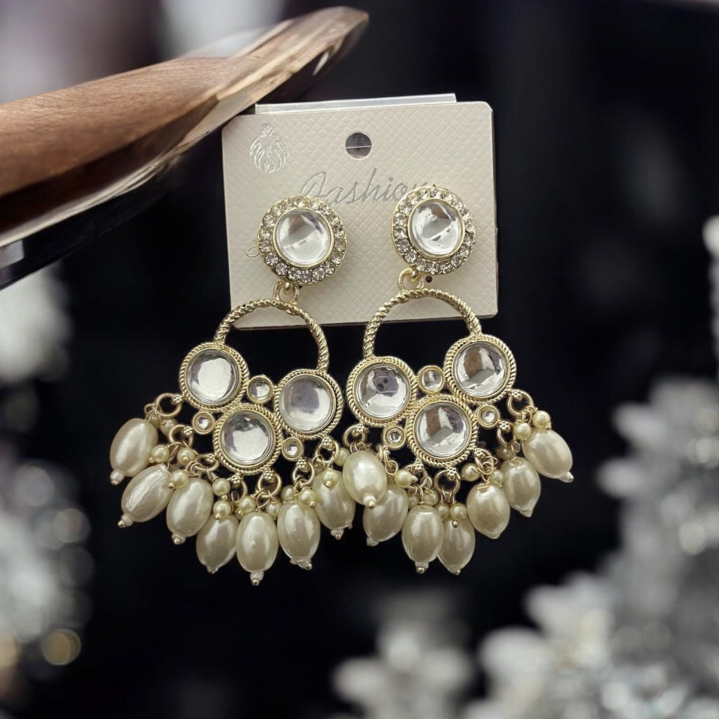white fancy earring (small)