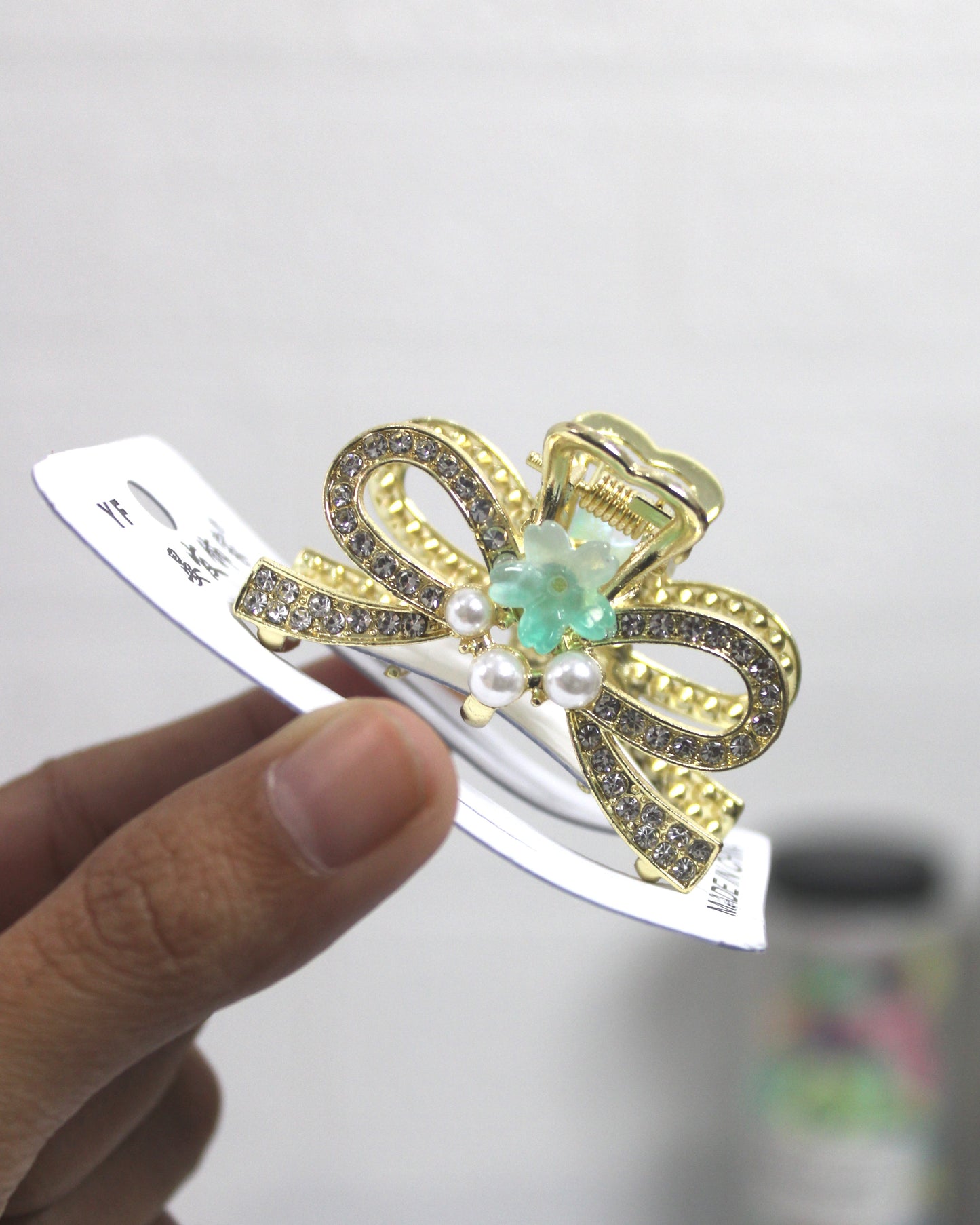 Rhinestone Bow Small Claw