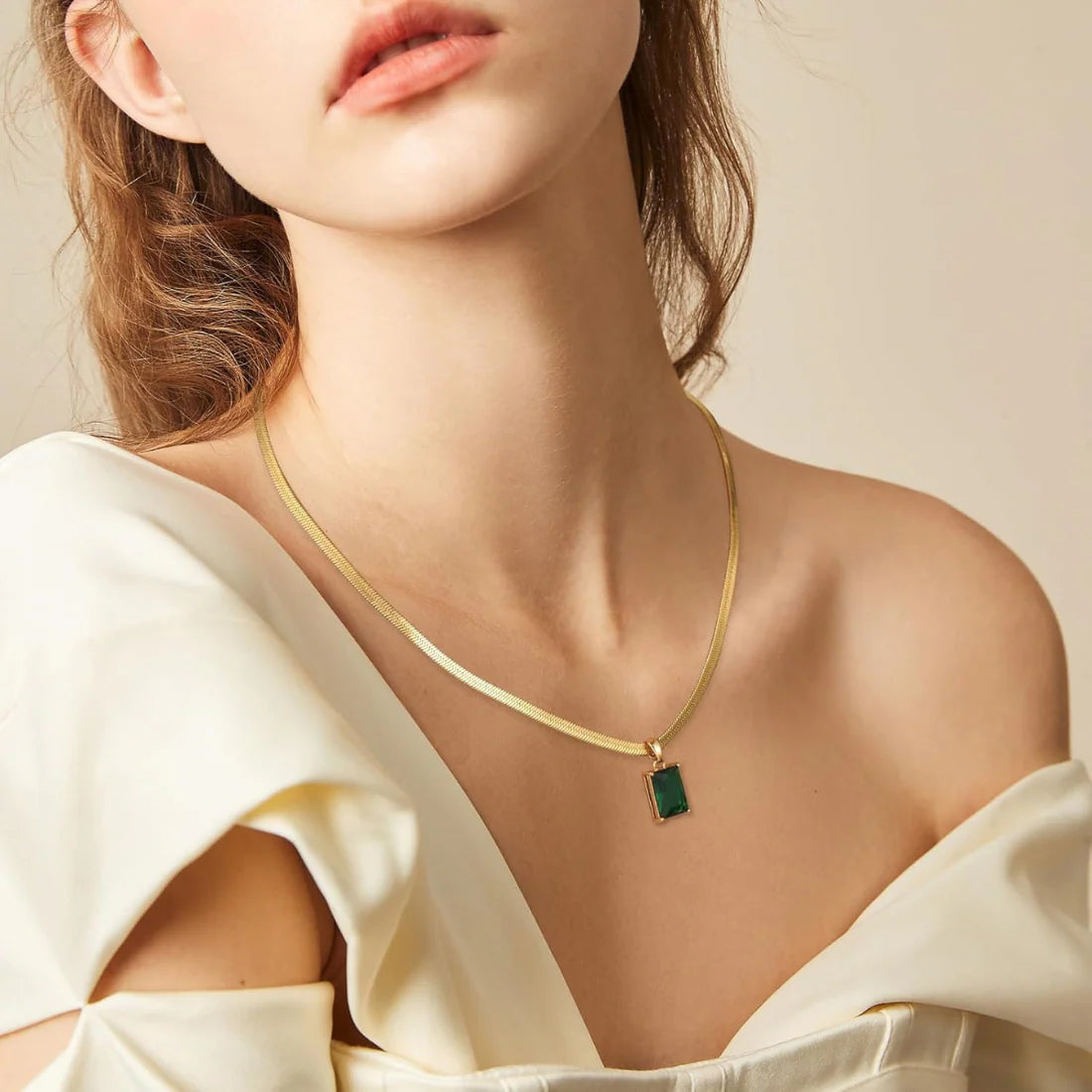 Anti-Tarnish Snake Chain with green pendant