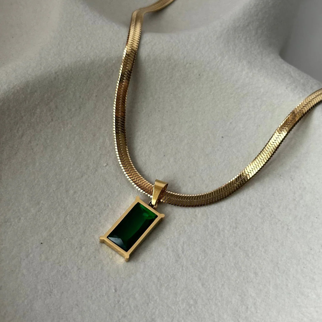 Anti-Tarnish Snake Chain with green pendant