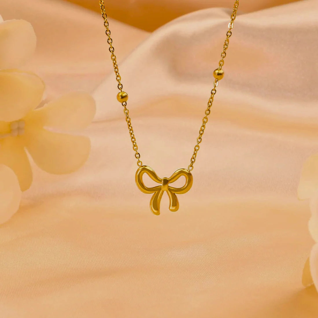 Anti-Tarnish Bow Necklace