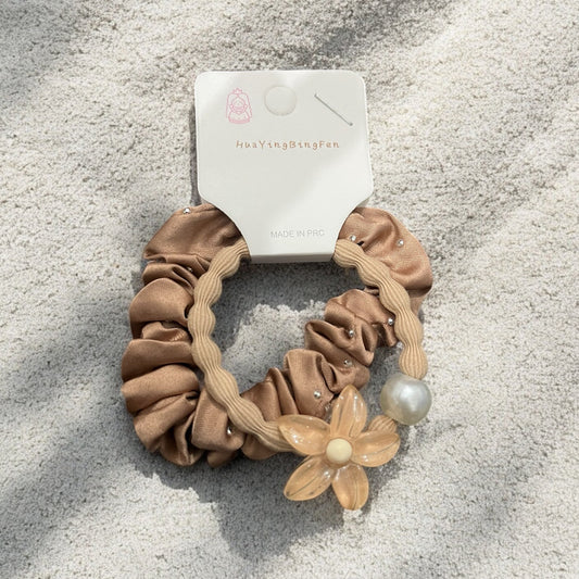 Scrunchie & hair tie set