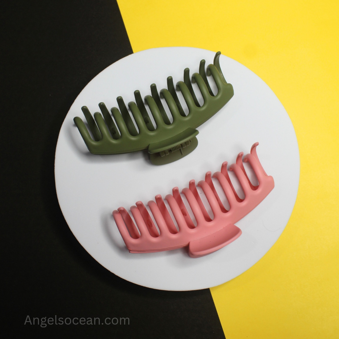 Jumbo Size Matte Clutcher