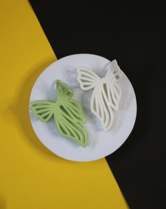 Jumbo Butterfly Clutcher