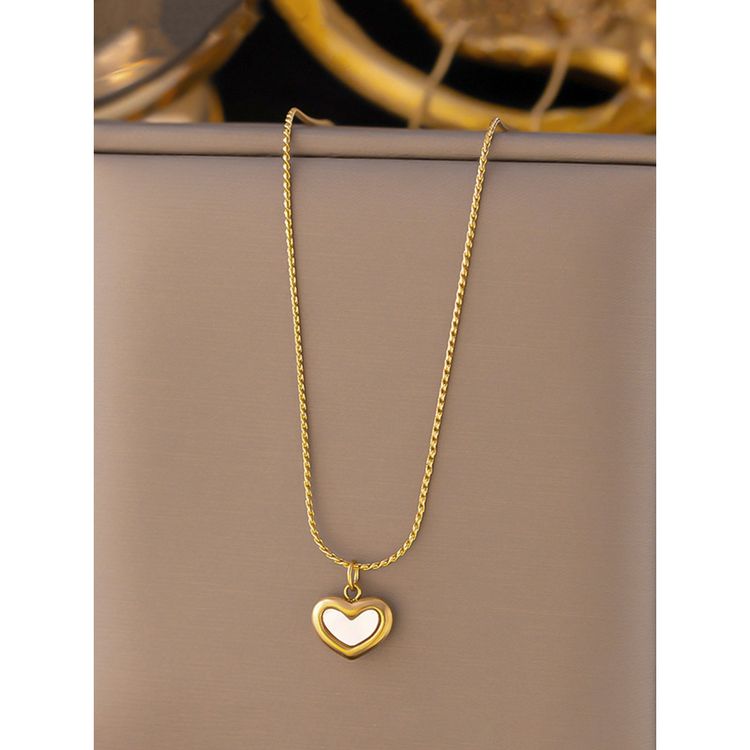Anti tarnish white heart necklace